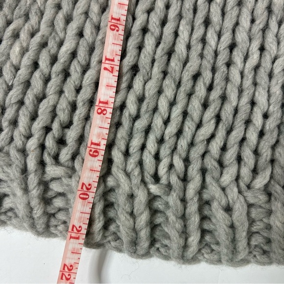 Evyinit Handmade Highend quality knitwear. - Picture 5 of 6